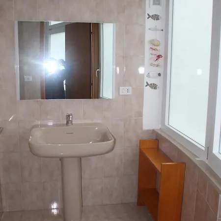 La Casa Di Rosy * 滨海弗兰卡维拉